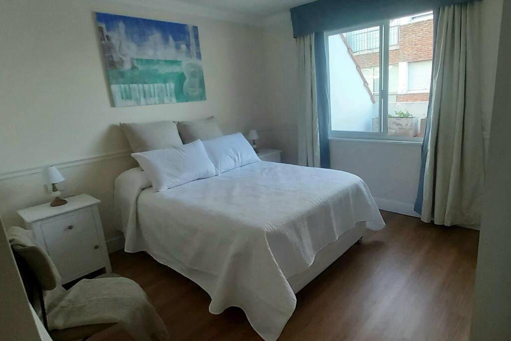 Apartamento Hermoso, En El Corazon De Carrasco.